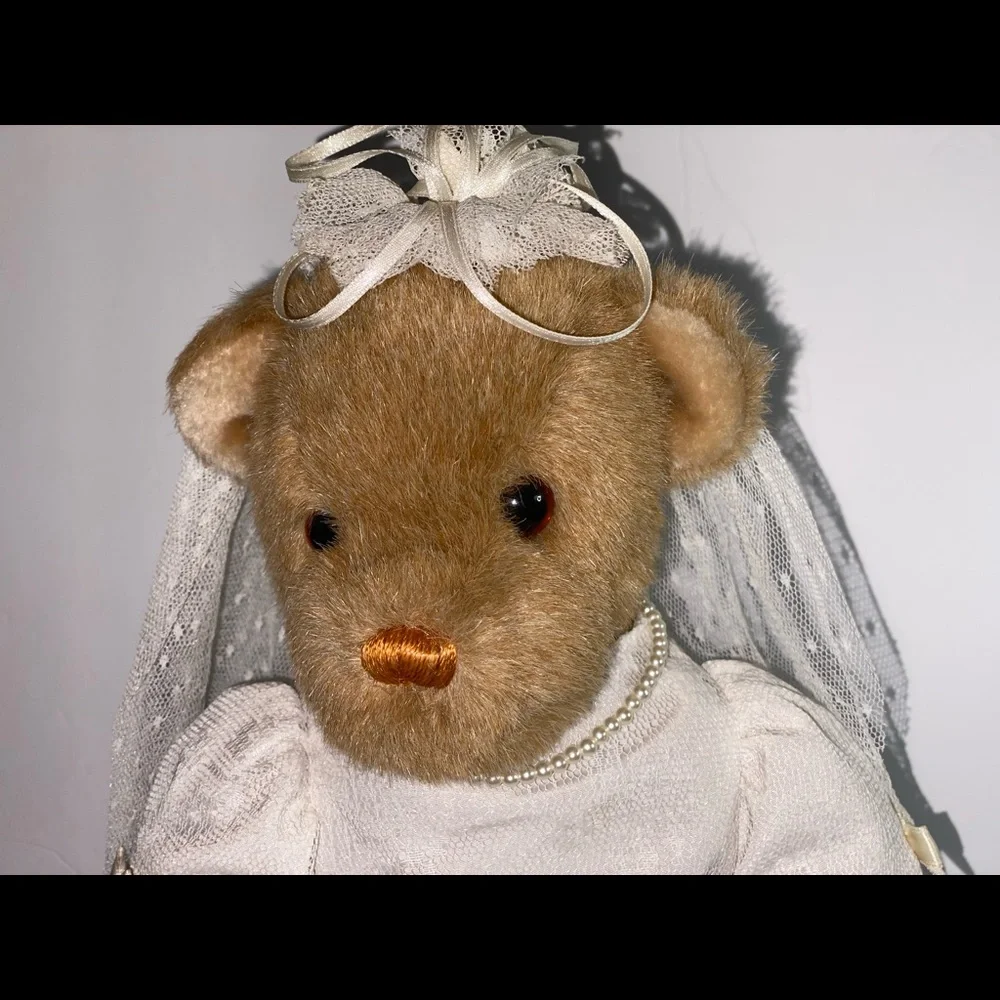 GUND 1990 JUST VINTAGE BEGUND 2250 &2251 WEDDING BRIDE & GROOM TEDDY BEAR